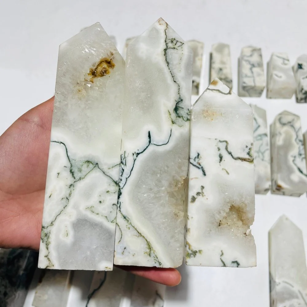 26 Pieces White Moss Agate Four-Sided Tower Points - Image 5