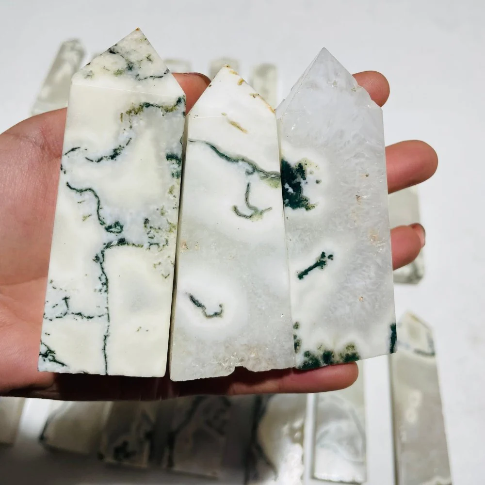 26 Pieces White Moss Agate Four-Sided Tower Points - Image 7