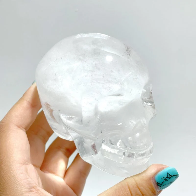 White Smelting Quartz Skull Carving Wholesale - Image 2