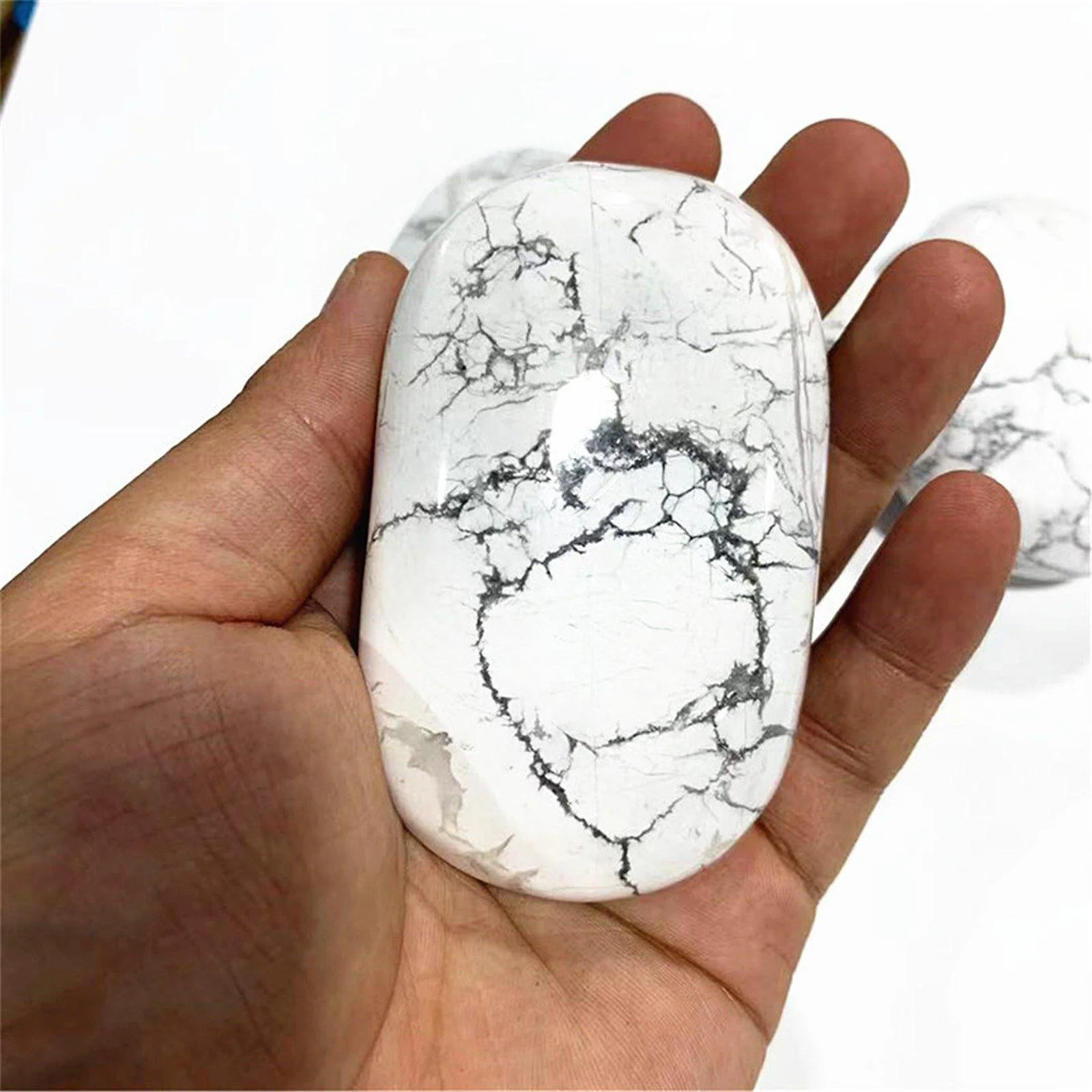 Howlite Palm Wholesale - Image 3