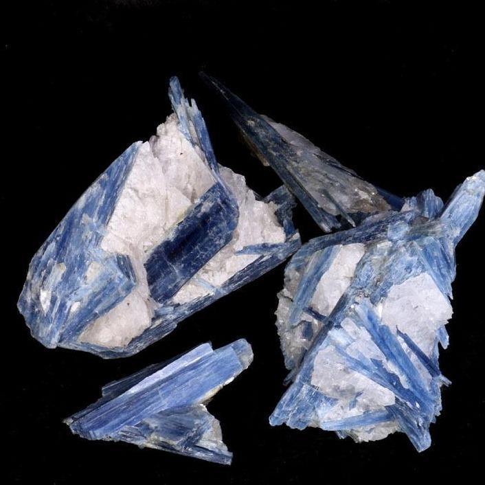 Raw Blue Kyanite Specimen Crystal - Image 5