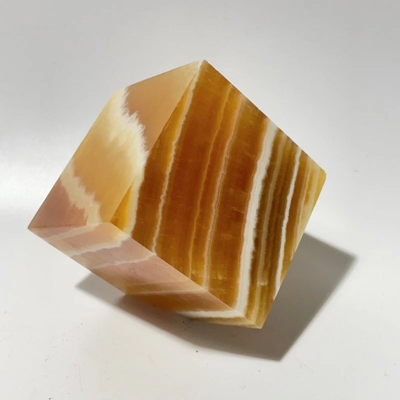 9 Pieces Stripe Yellow Calcite Stand Cube - Image 5