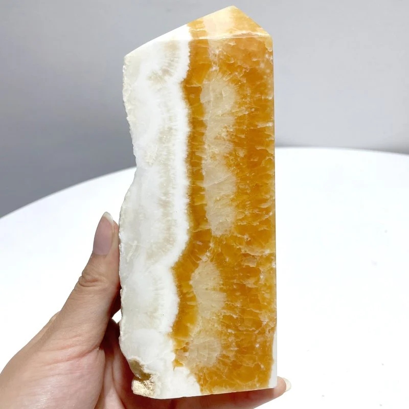 13 Pieces Large Yellow Calcite Tower Raw Side - Image 3
