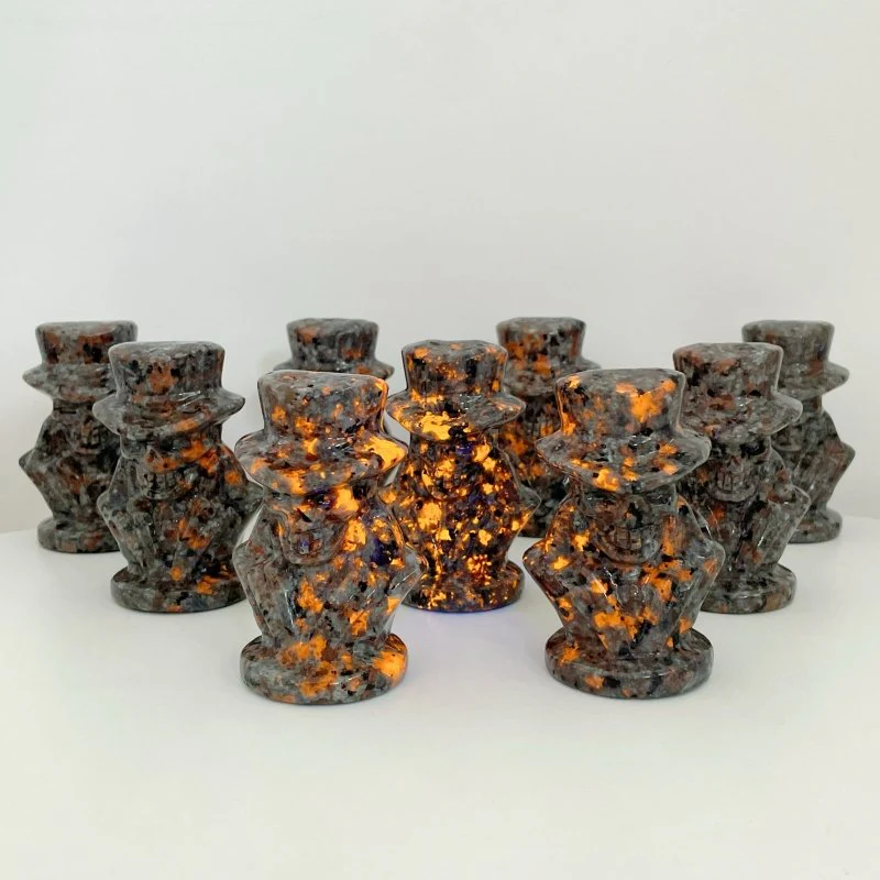 Yooperlite Skeleton In Top Hat Carving Wholesale (UV Reactive) - Image 3