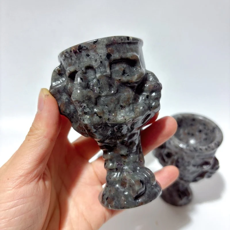 Yooperlite Stone Devil's Palm Skull Wineglass Wholesale - Image 2